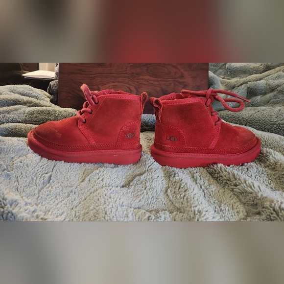 Children's red suede Ugg boots SZ 9 toddler - Picture 6 of 7